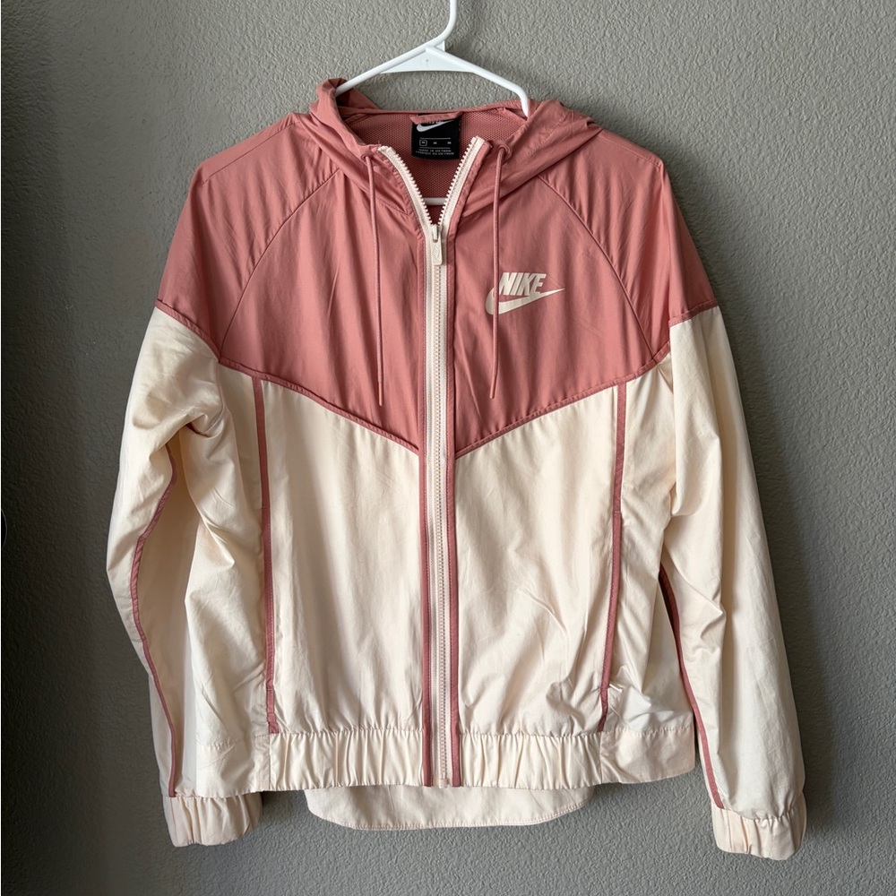 Nike Windrunner Jacket- like new!